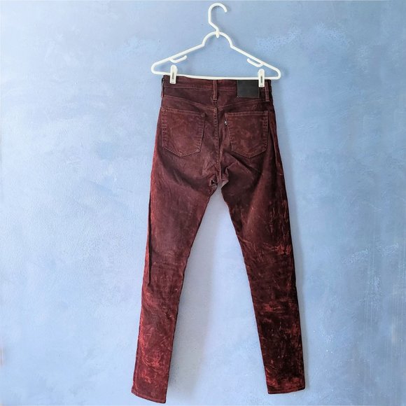 Levi's 721 Made & Crafted High Rise Velvet Jeans in Burgundy - LIKE NEW - Picture 8 of 9